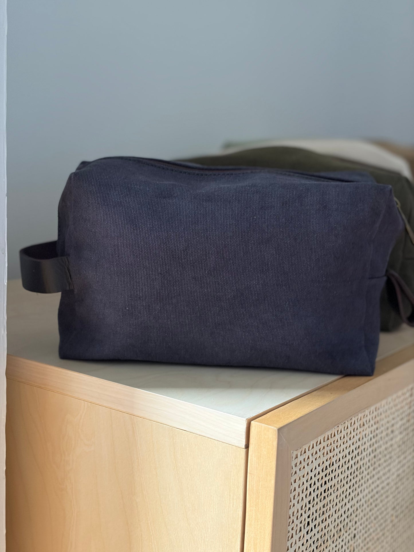 NECESER GRIS MARENGO (asas piel)