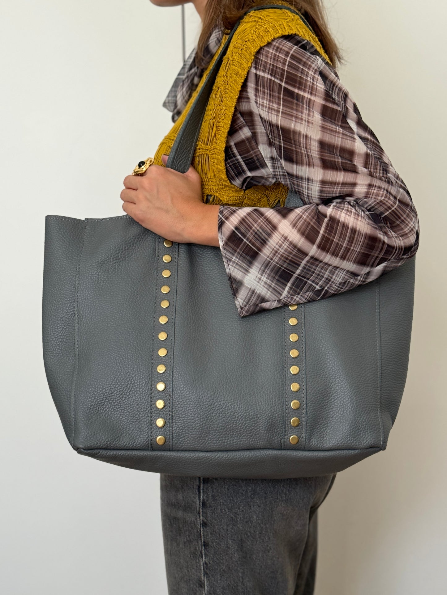 BOLSO TAVIRA GRIS