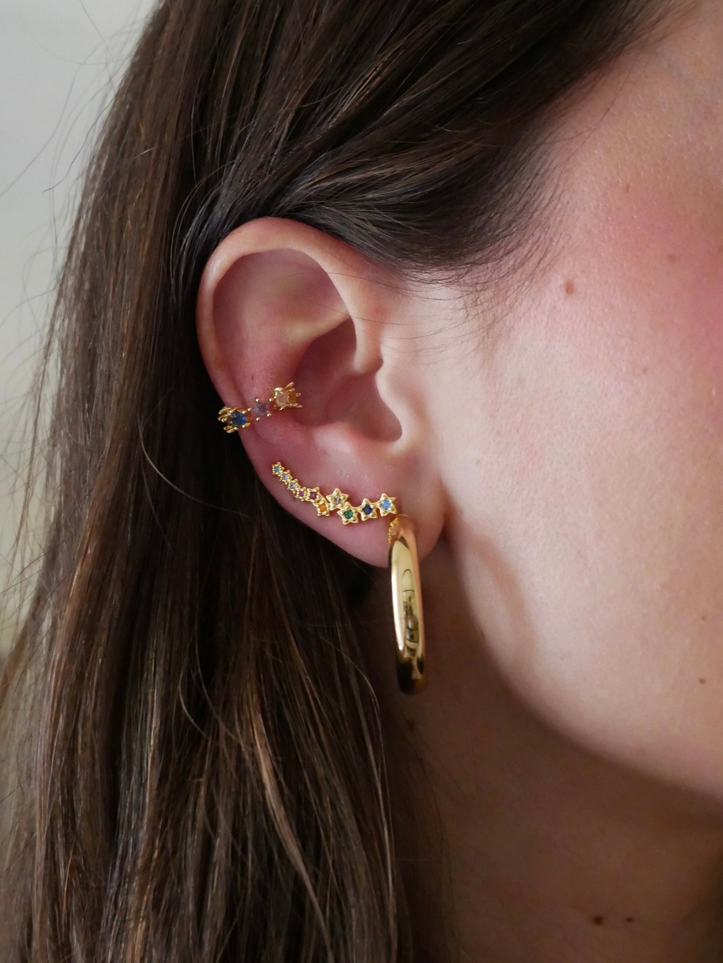 EAR CUFF ESTRELLAS MULTICOLOR (UNIDAD)