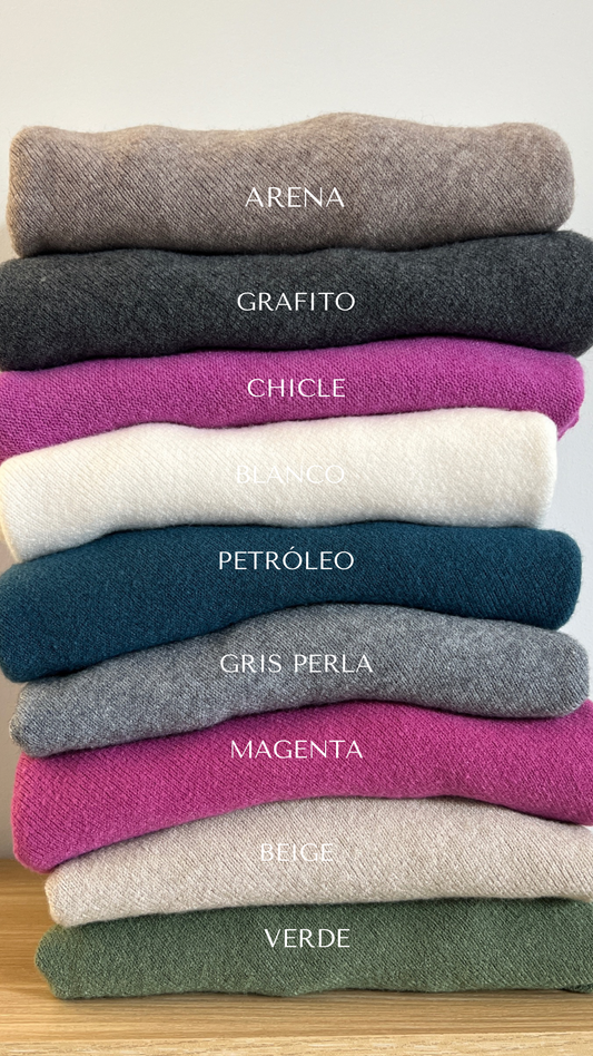 PONCHO HIVER bordado A&M