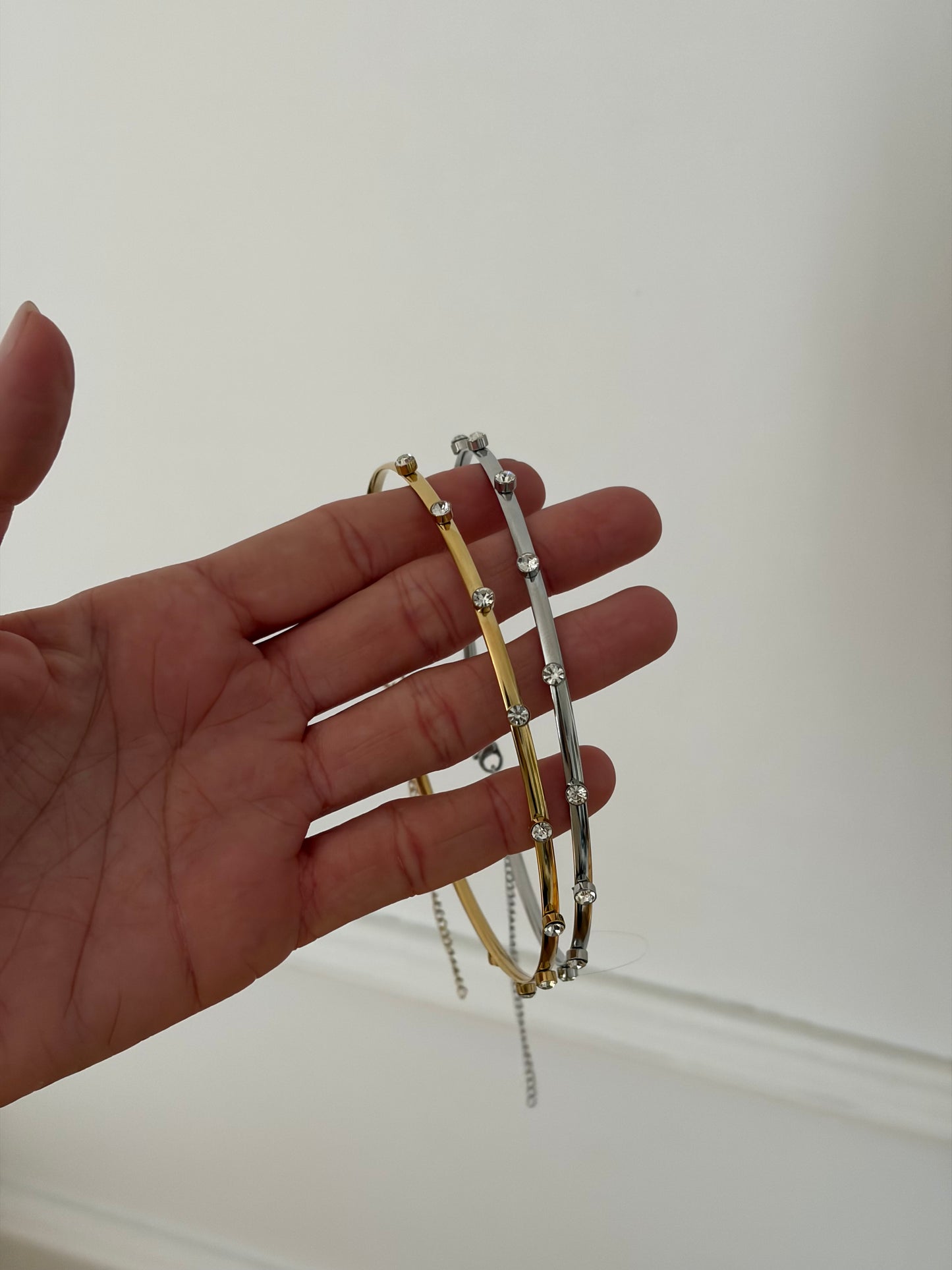 CHOKER LINEA CIRCONITAS