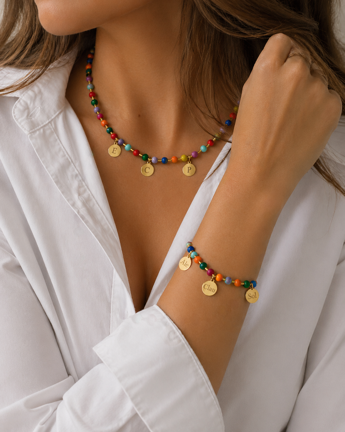 Collar de bolas multicolor personalizable con nombres a juego con pulsera