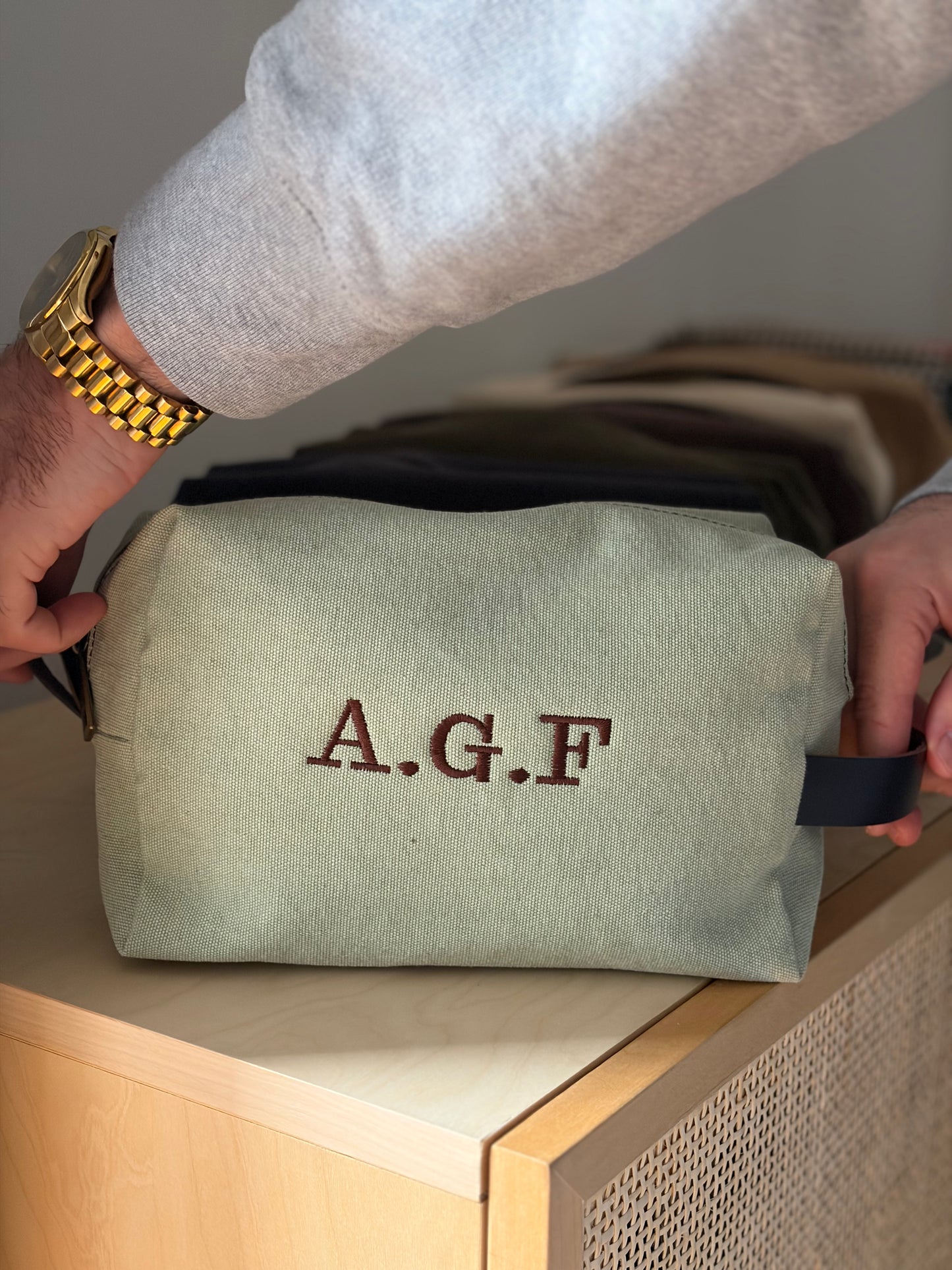 NECESER  MINT (asas piel)