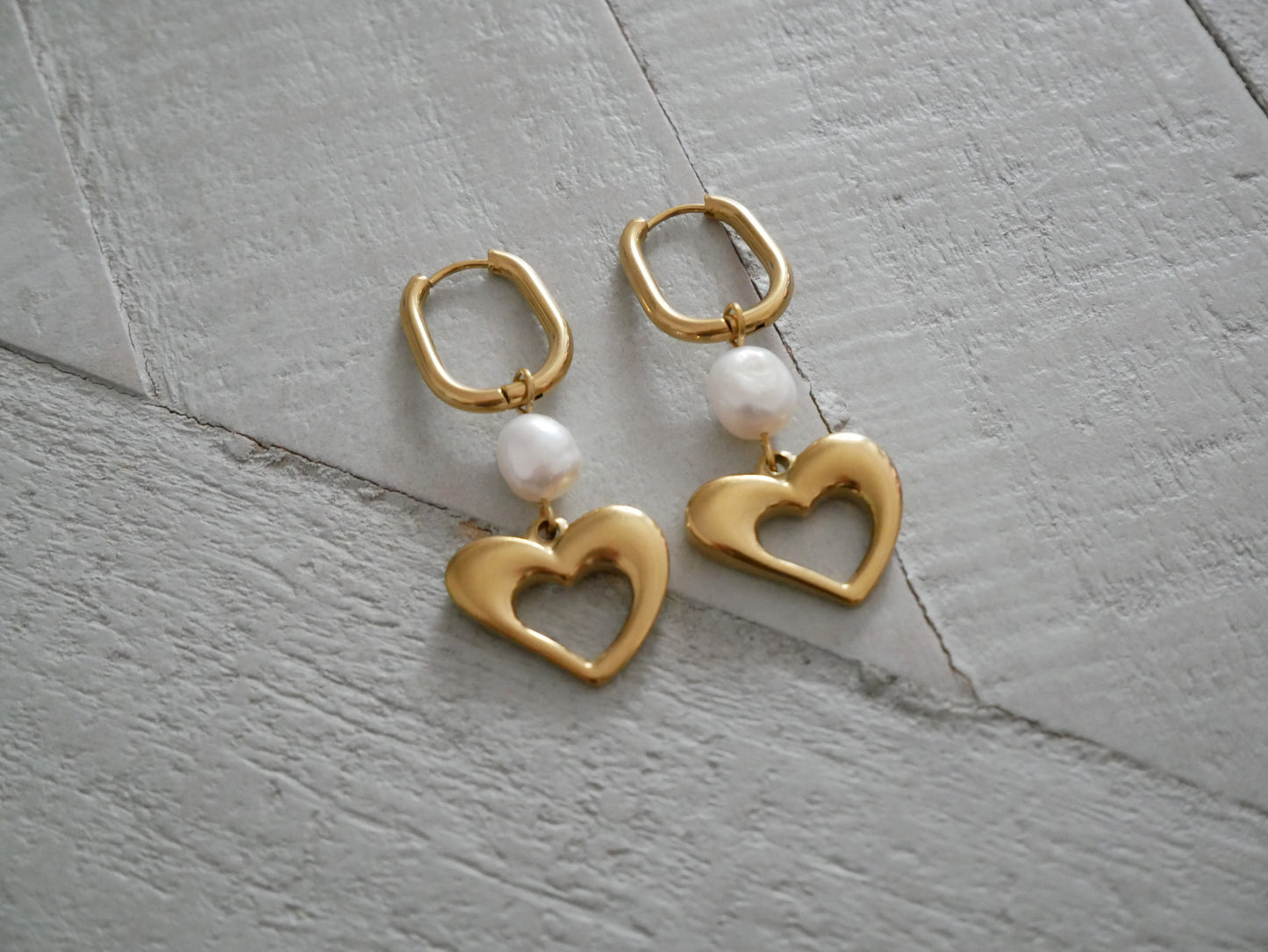 PENDIENTES LILA