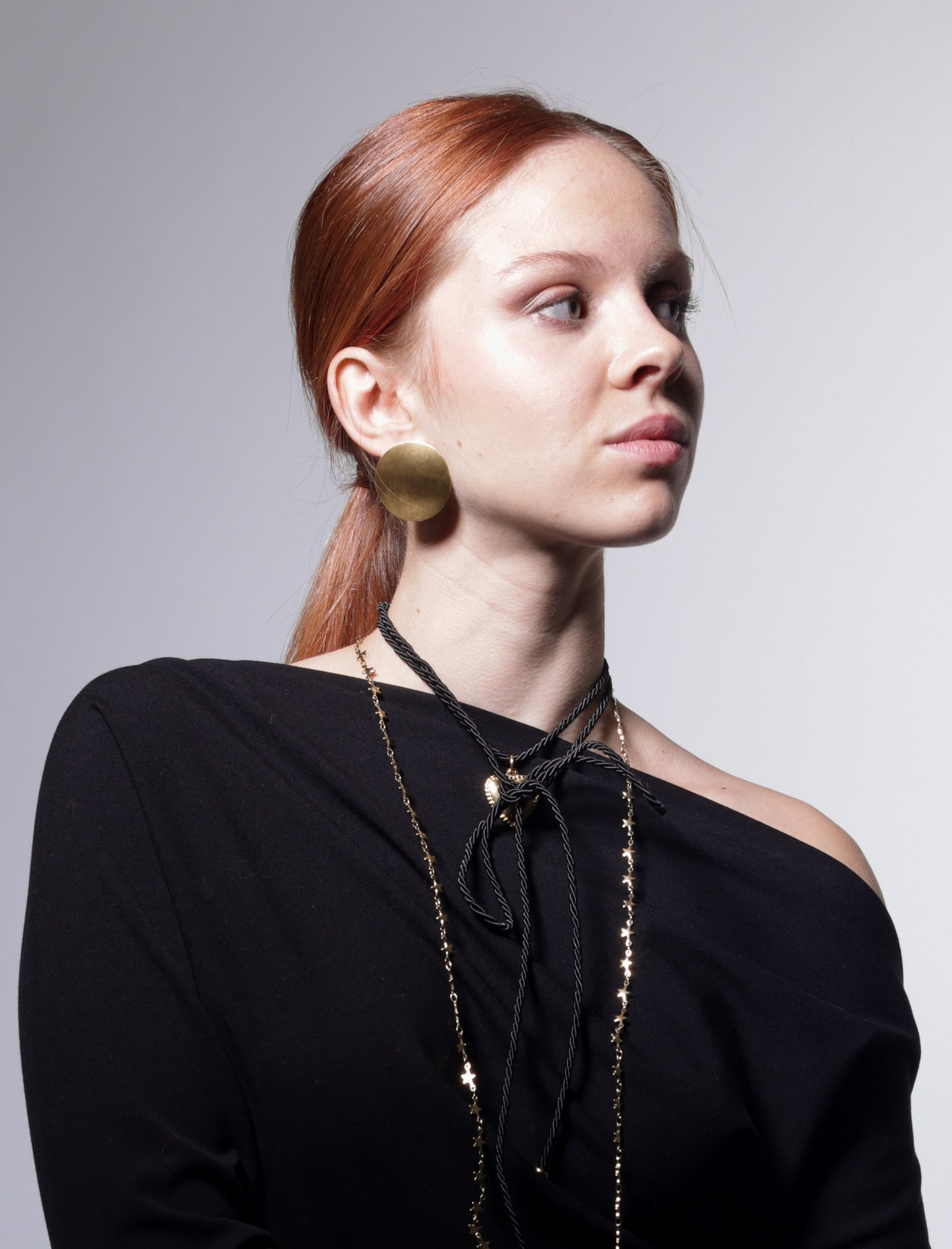 COLLAR MULTIPOSICIÓN ESTRELLITAS