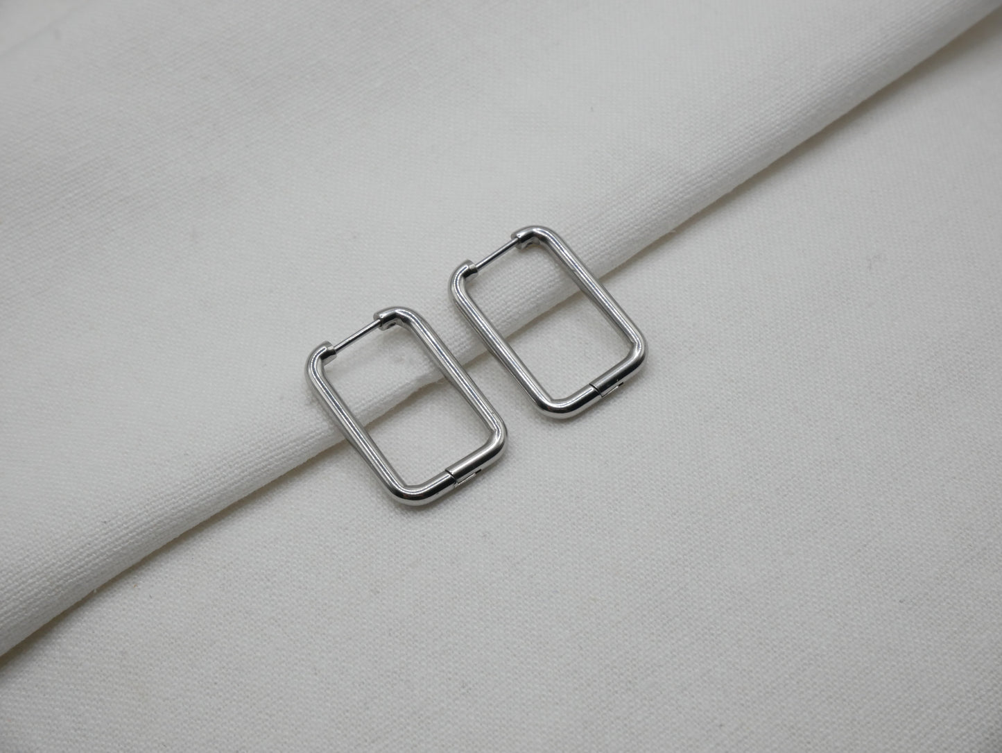 PENDIENTES MILAN PLATEADOS